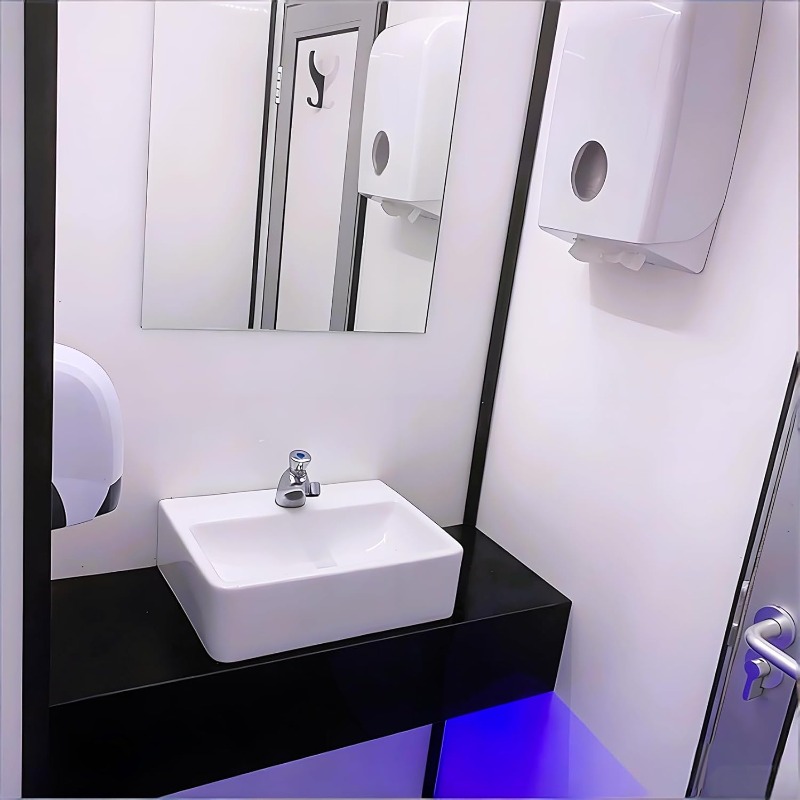 Przenośna toaleta mobilna z pr – Portable Camping Shower recenzja i cena