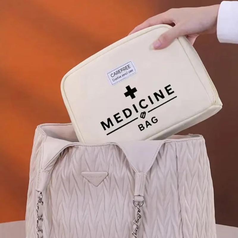 Urocza przenośna apteczka pier – First Aid Kit Camping recenzja i cena